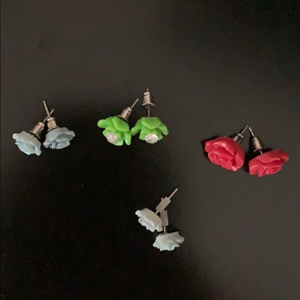 Earring - Picture 2 of 2